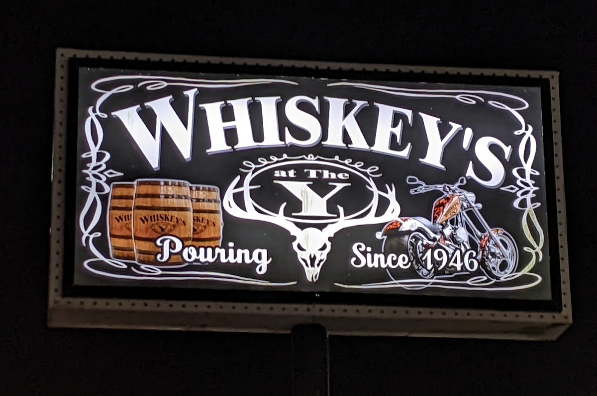 Whiskey's Saloon bar